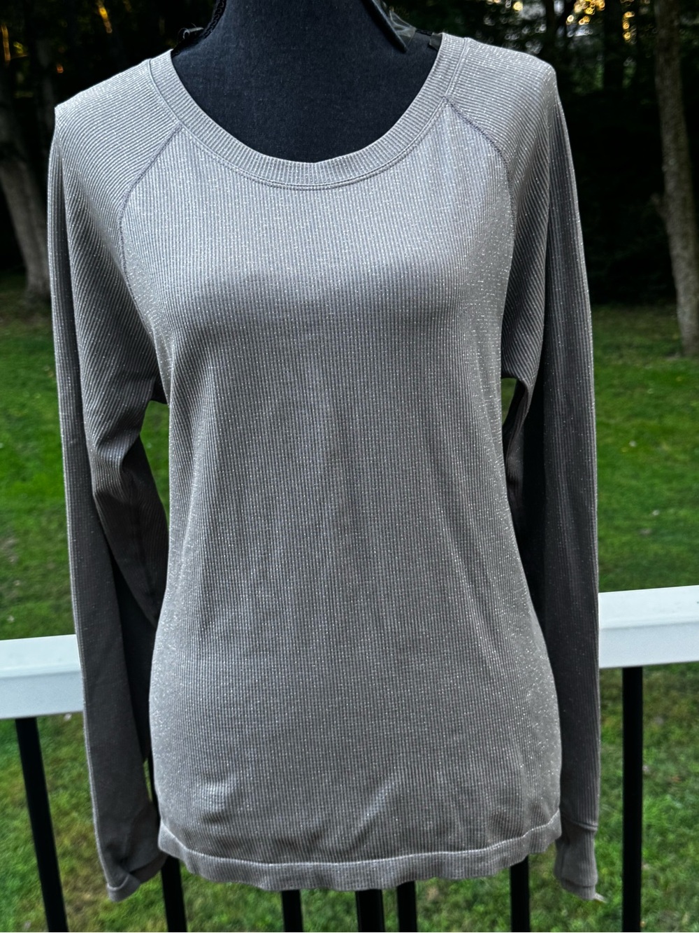Athleta Momentum Flex Long Sleeve Top - Taupe Gray Size Large